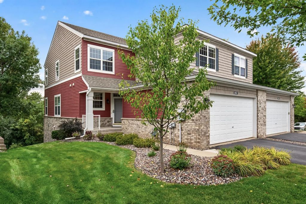 18057 Kindred Court, Lakeville
