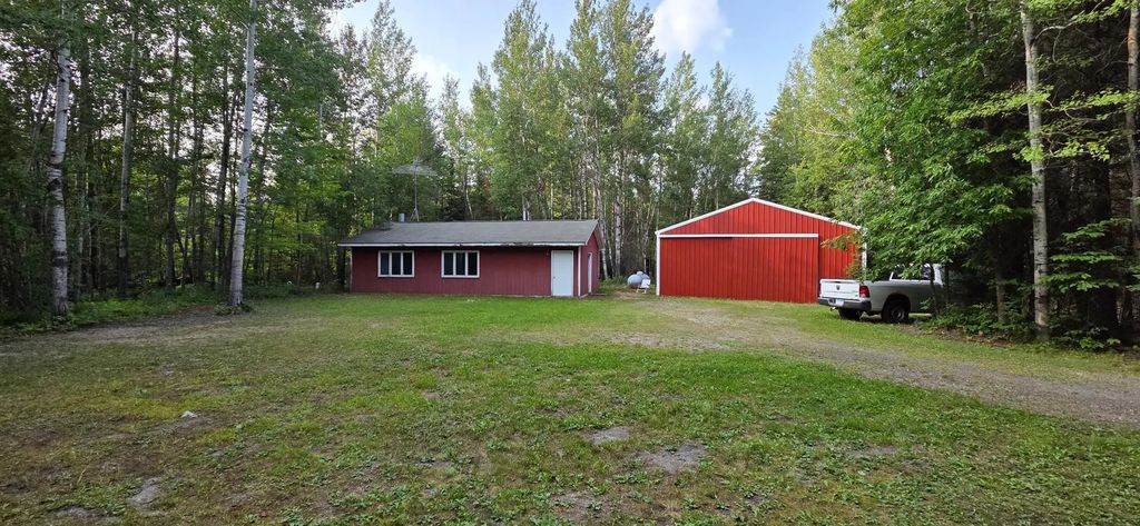 4585 Highway 11, International Falls