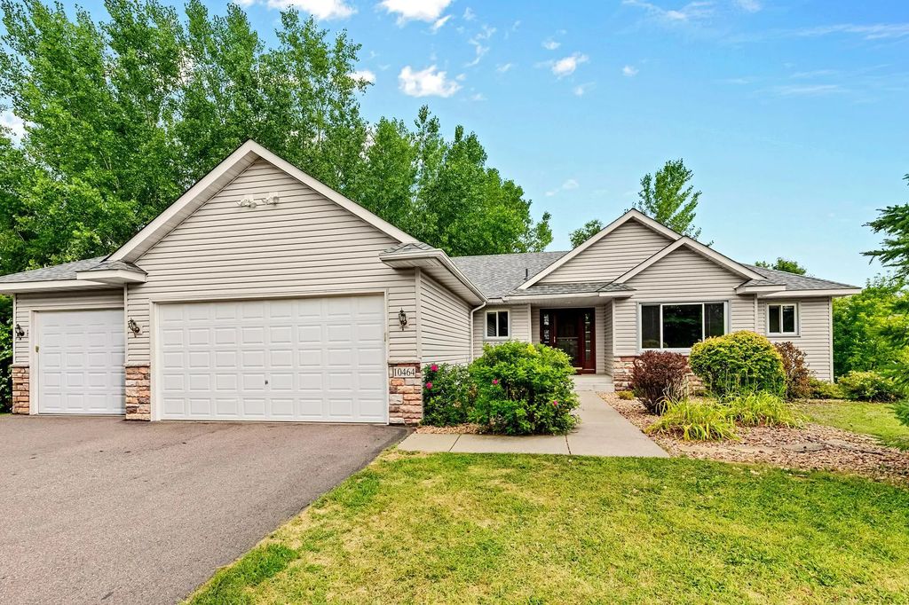 10464 Spruce Street, Chisago City