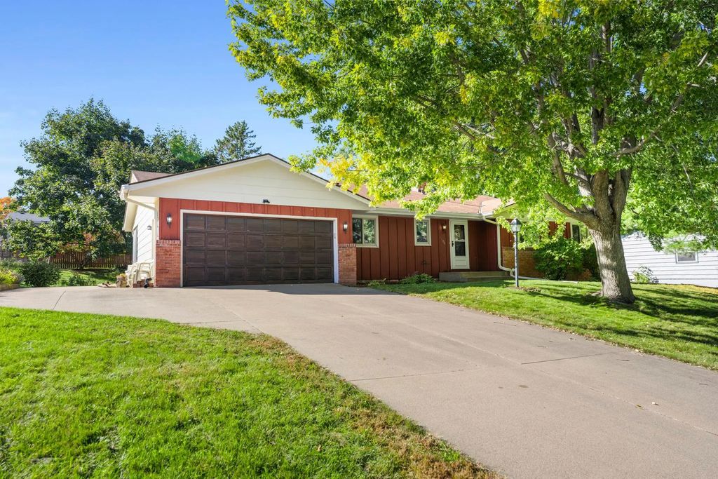 13406 Washburn Avenue S, Burnsville
