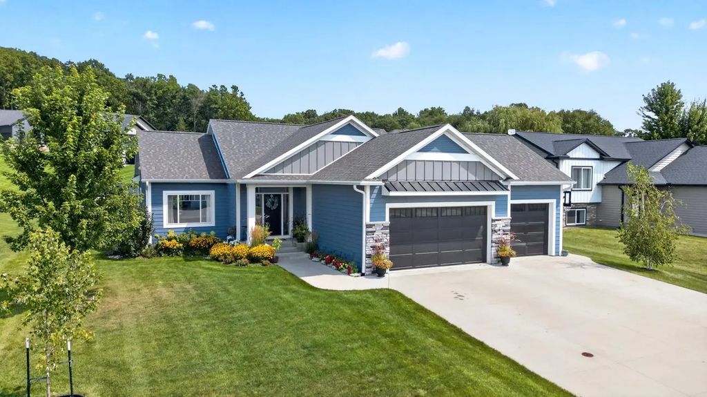 1448 Amco Drive Se, Chatfield