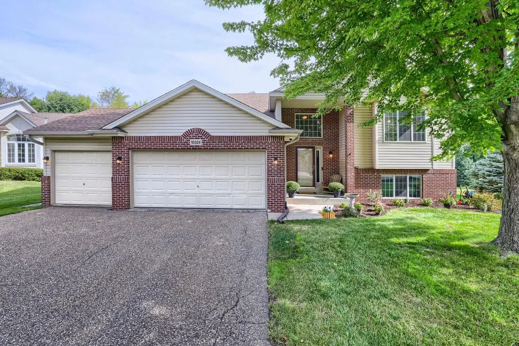 10324 Kalen Lane Ne, Hanover