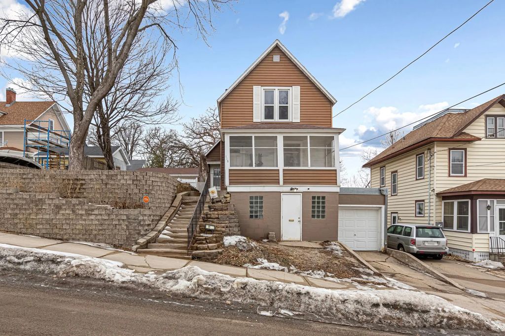 118 1st Street Sw, Faribault
