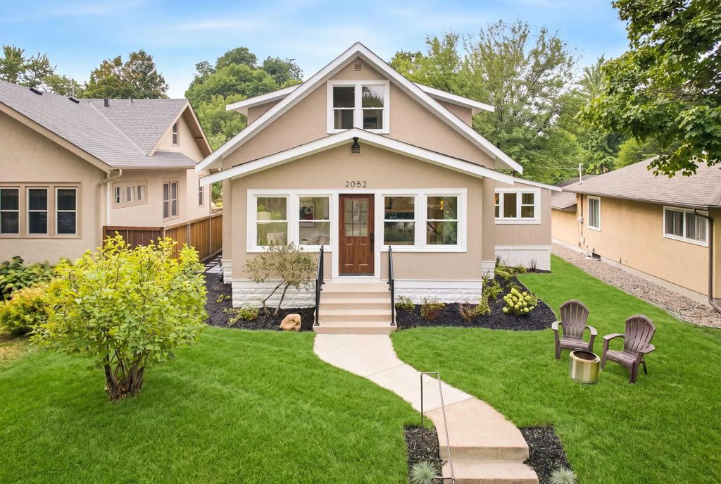 2052 Fairmount Avenue, Saint Paul