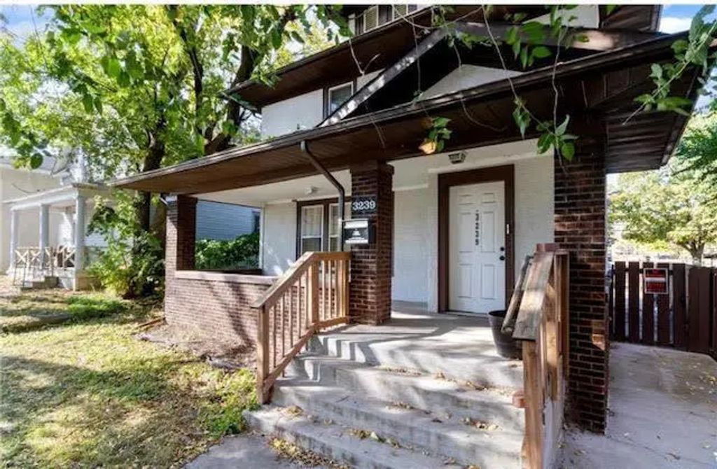 3239 Penn Avenue N, Minneapolis