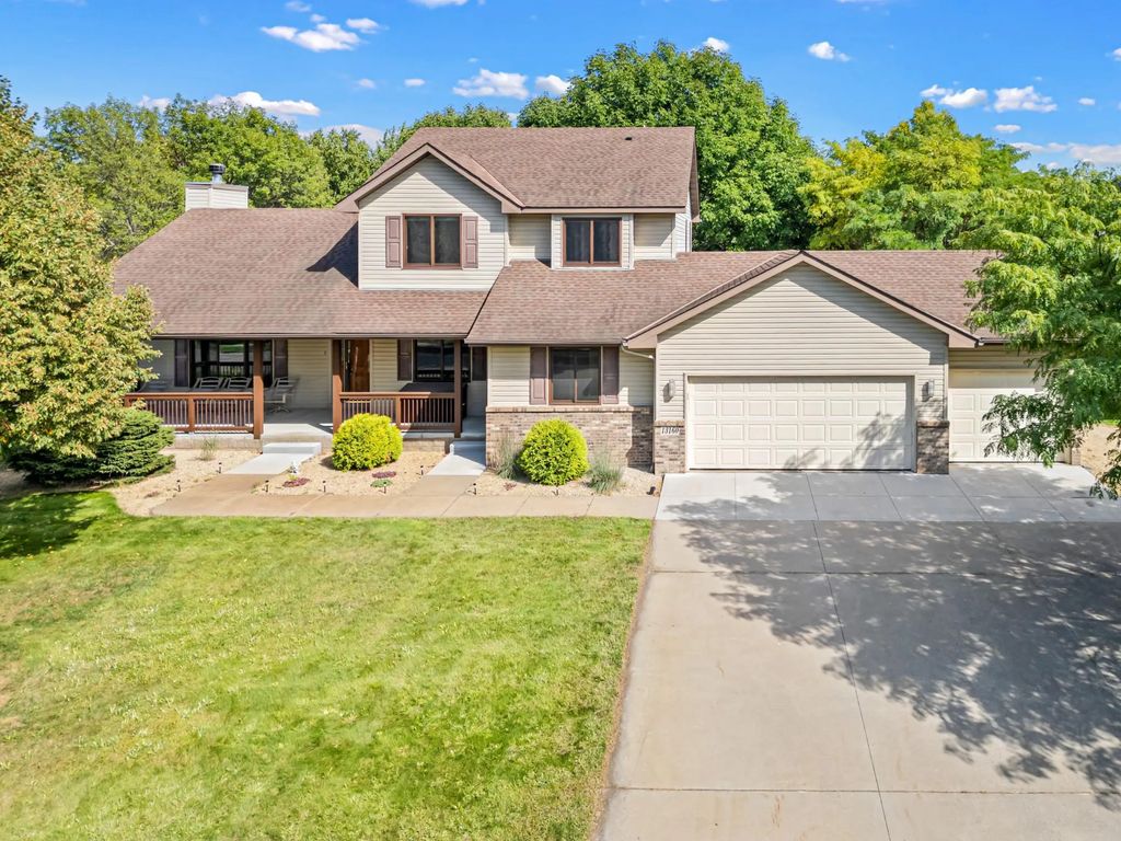 13160 Aspen Drive, Rogers