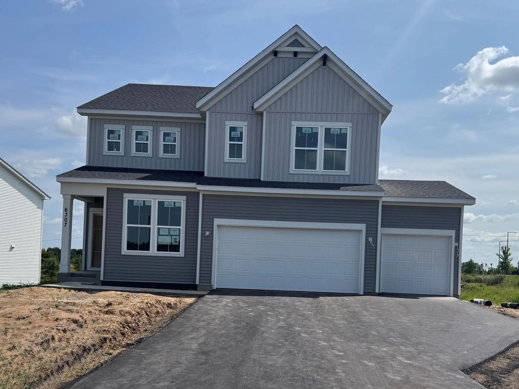 6307 Highland Hills Avenue S, Cottage Grove
