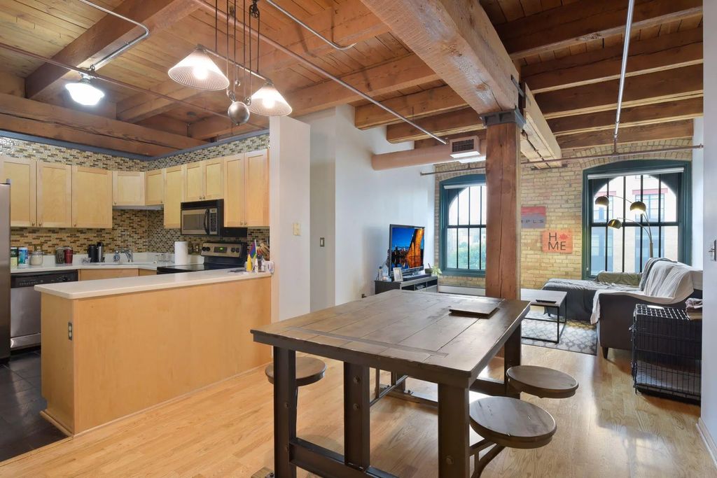 400 N 1st St 411, Minneapolis