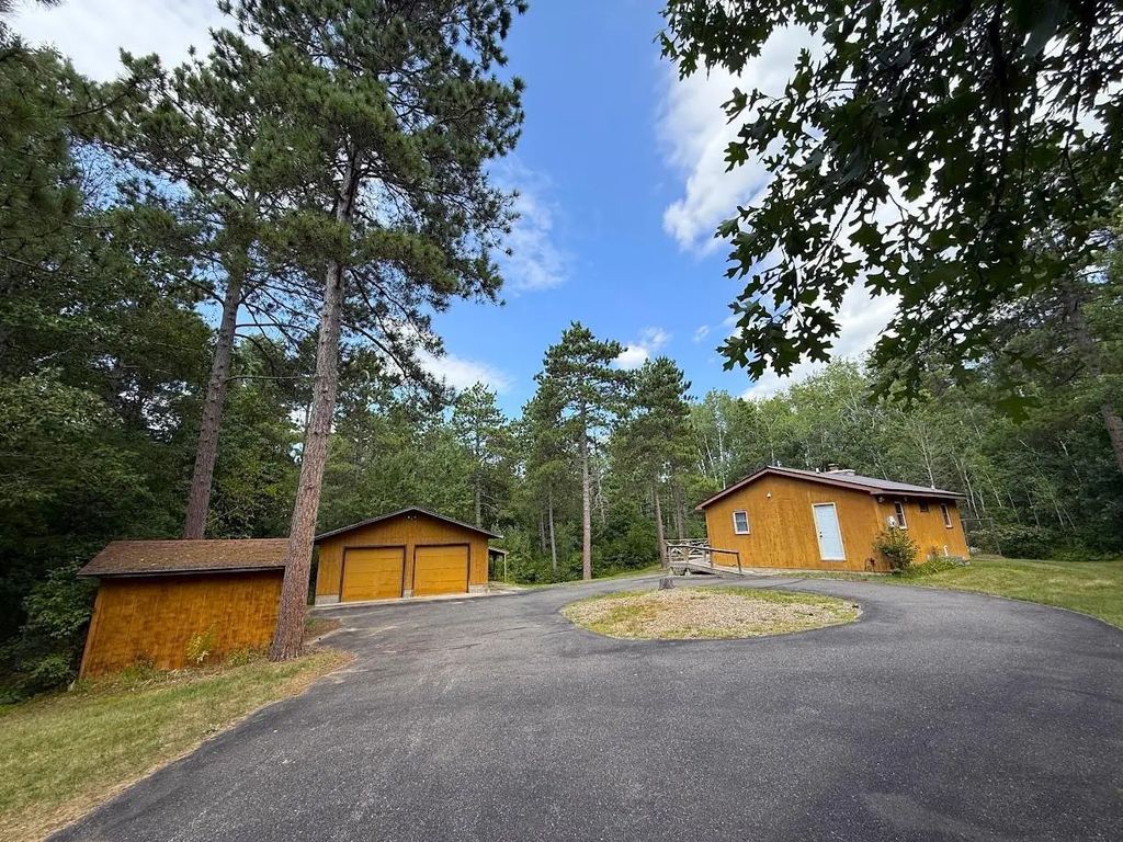 5602 Wildamere Drive, Pine River
