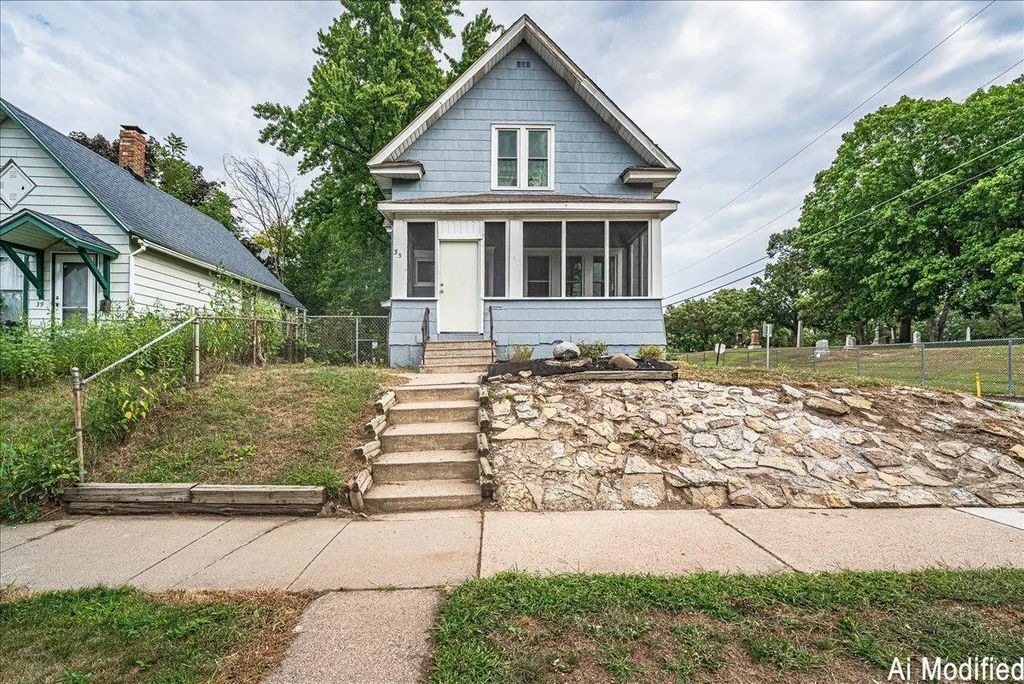 35 Manitoba Avenue, Saint Paul