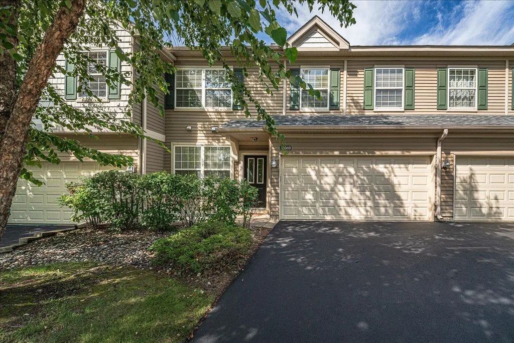13660 Brass Parkway, Rosemount