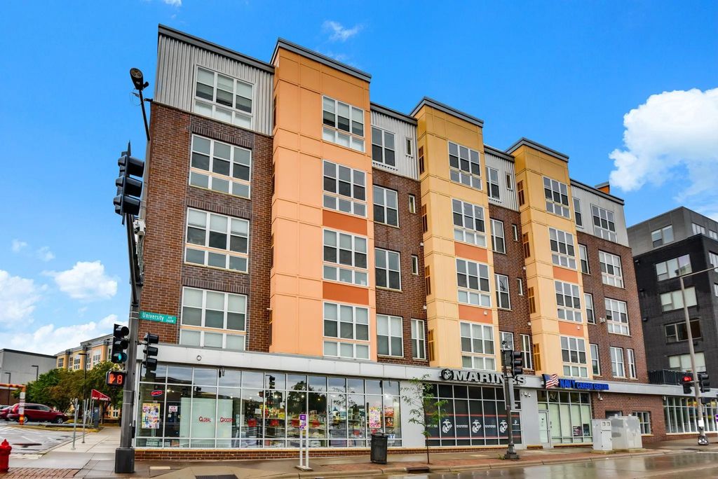 2650 University Avenue W 307, Saint Paul