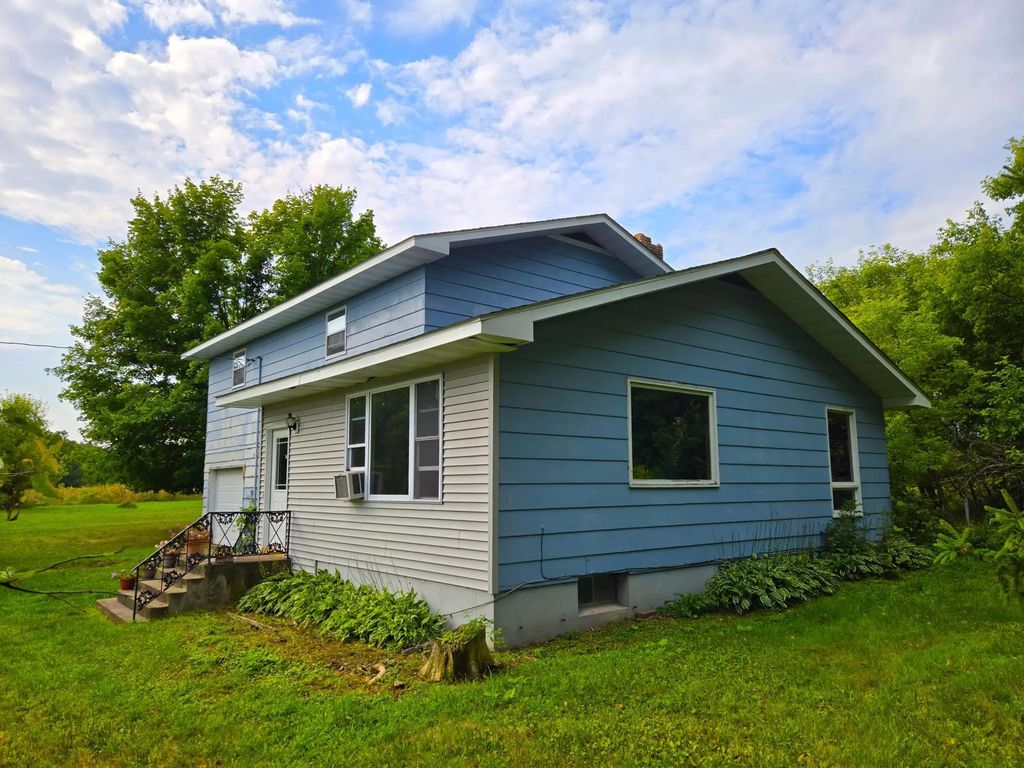 39 5th Avenue, Clayton
