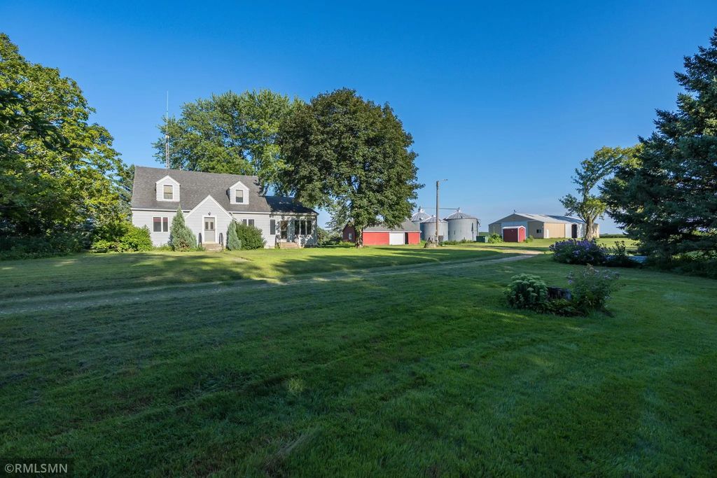 48751 190th Street, Lake Crystal