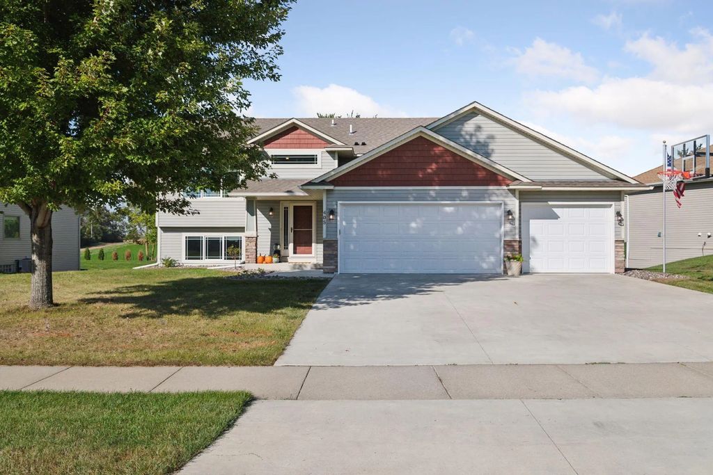 405 Prairie View Drive, Cologne