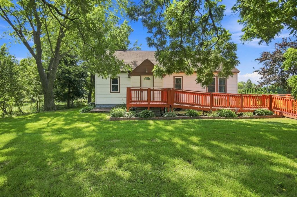 56571 220th Street, Austin
