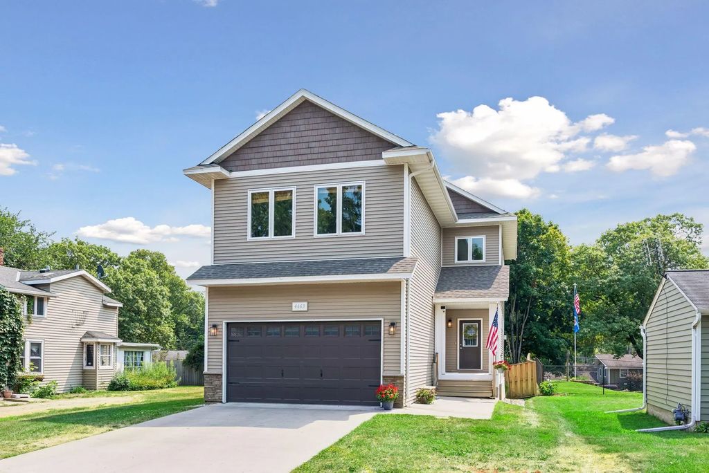 4663 Suffolk Road, Mound