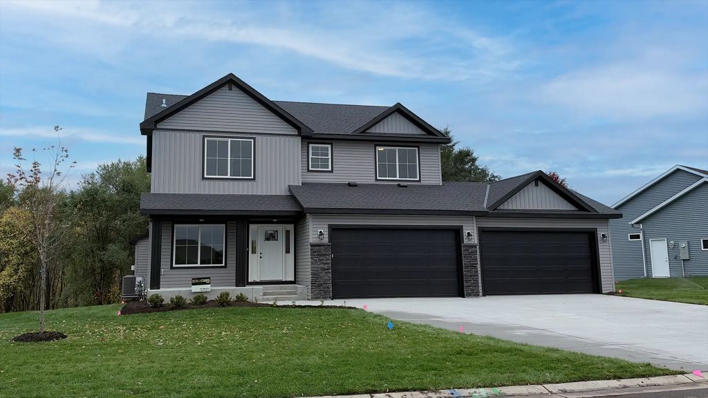 7993 Hunter Lake Drive, Clear Lake