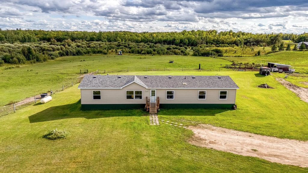 8624 Knappen Hill Road, Bemidji