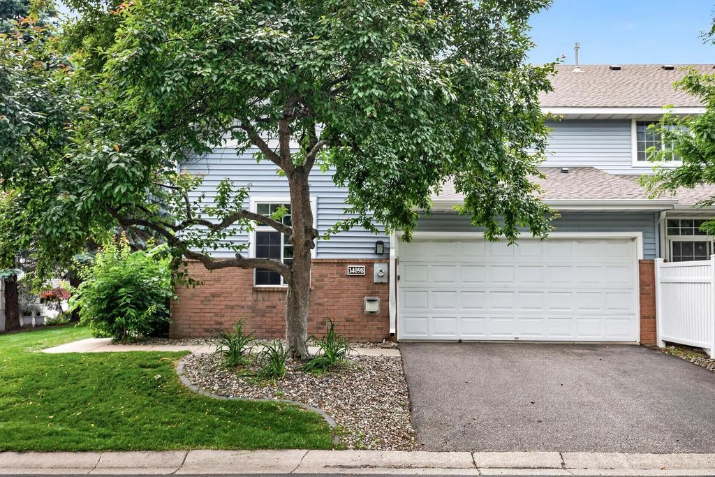 14098 Plymouth Avenue S 56, Burnsville