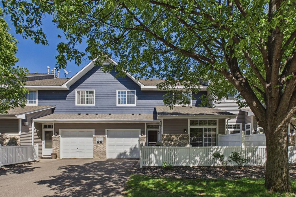 8434 Kimball Drive, Eden Prairie