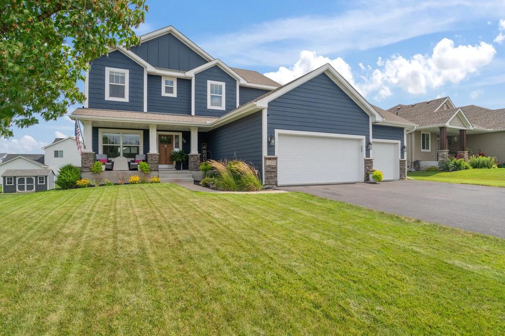 12370 Fletcher Drive, Rogers