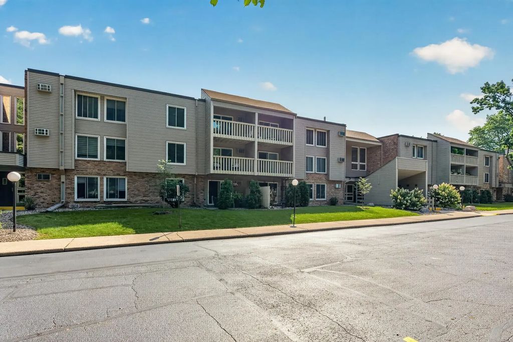 4045 Hodgson Road 317, Shoreview