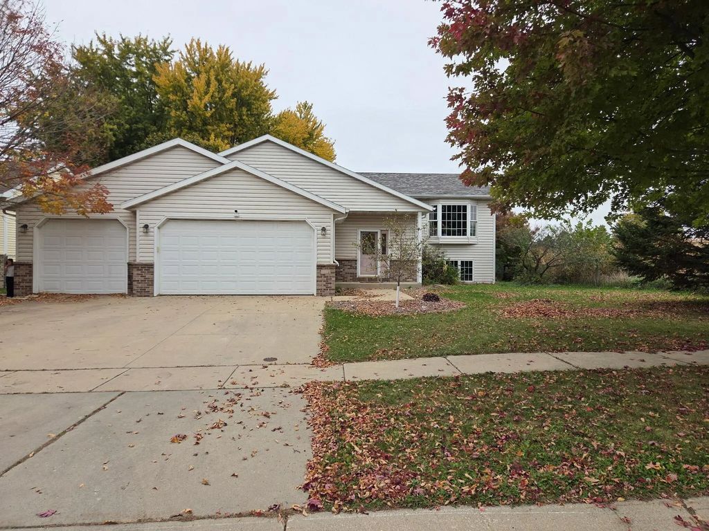 1111 2nd Street Se, Kasson