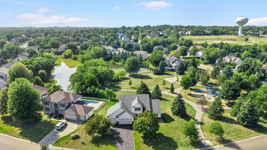 3685 Commonwealth Road, Woodbury