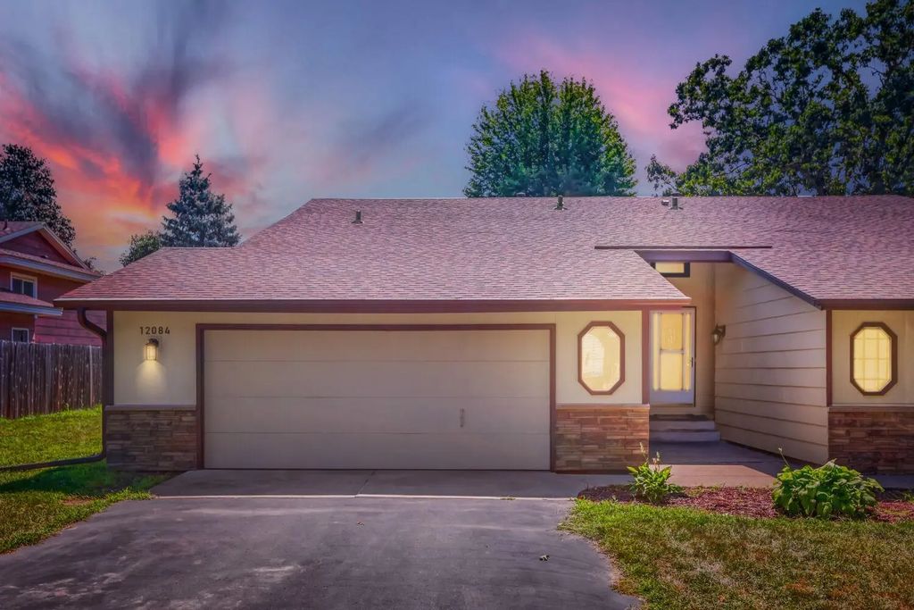 12084 Butternut Street Nw, Coon Rapids