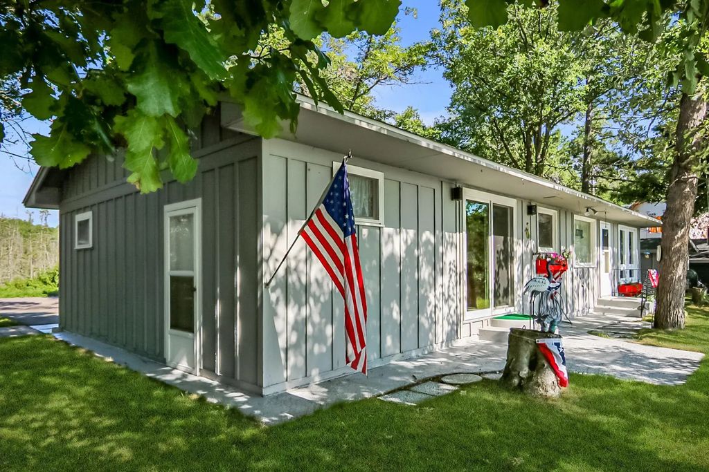5553 Wilderness Road, Pequot Lakes