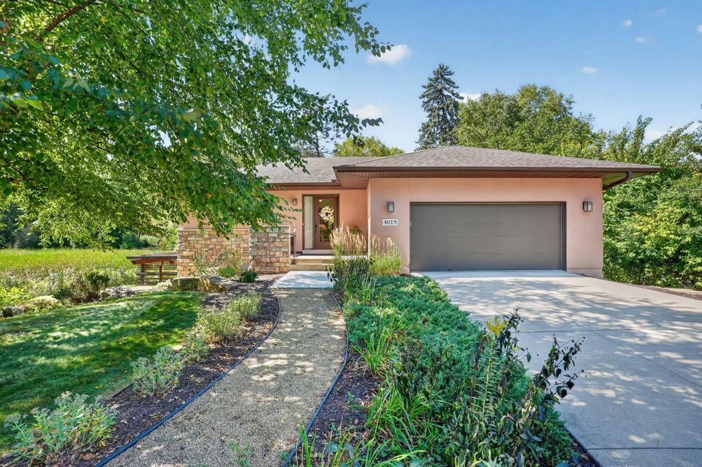 4015 Oakland Street, Saint Bonifacius