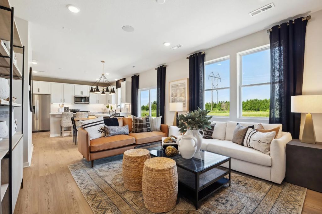 15180 Amber Fields Boulevard, Rosemount
