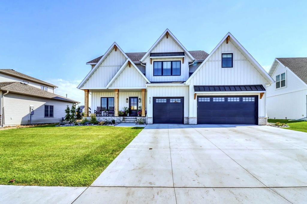 4752 Prairie Pond Crossing S, Fargo