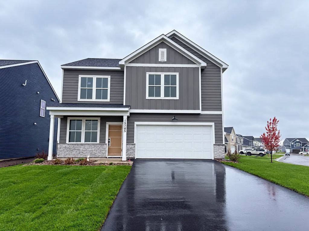 15165 Amber Fields Boulevard, Rosemount
