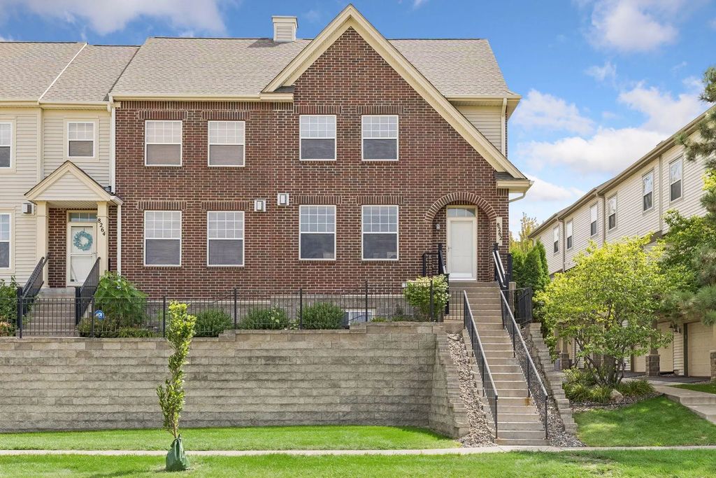 8262 Labont Way 5, Eden Prairie