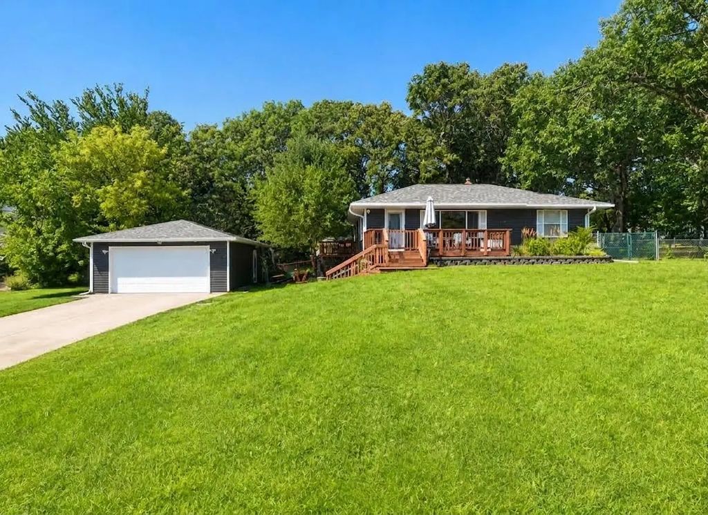 731 123rd Avenue Nw, Coon Rapids