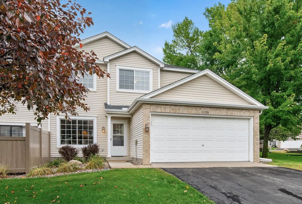11226 Providence Lane, Eden Prairie