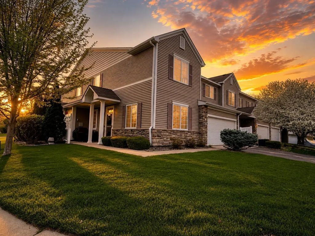 1645 Prescott Court, Chaska