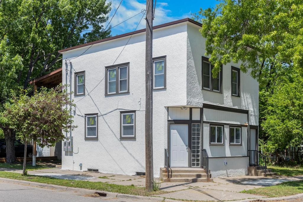 4301 James Avenue N, Minneapolis