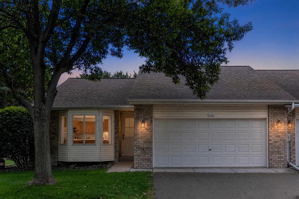 14116 Essex Lane, Apple Valley
