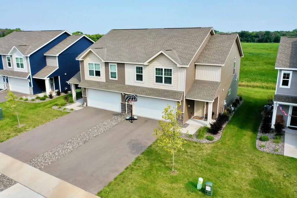 19411 136th Avenue N, Rogers