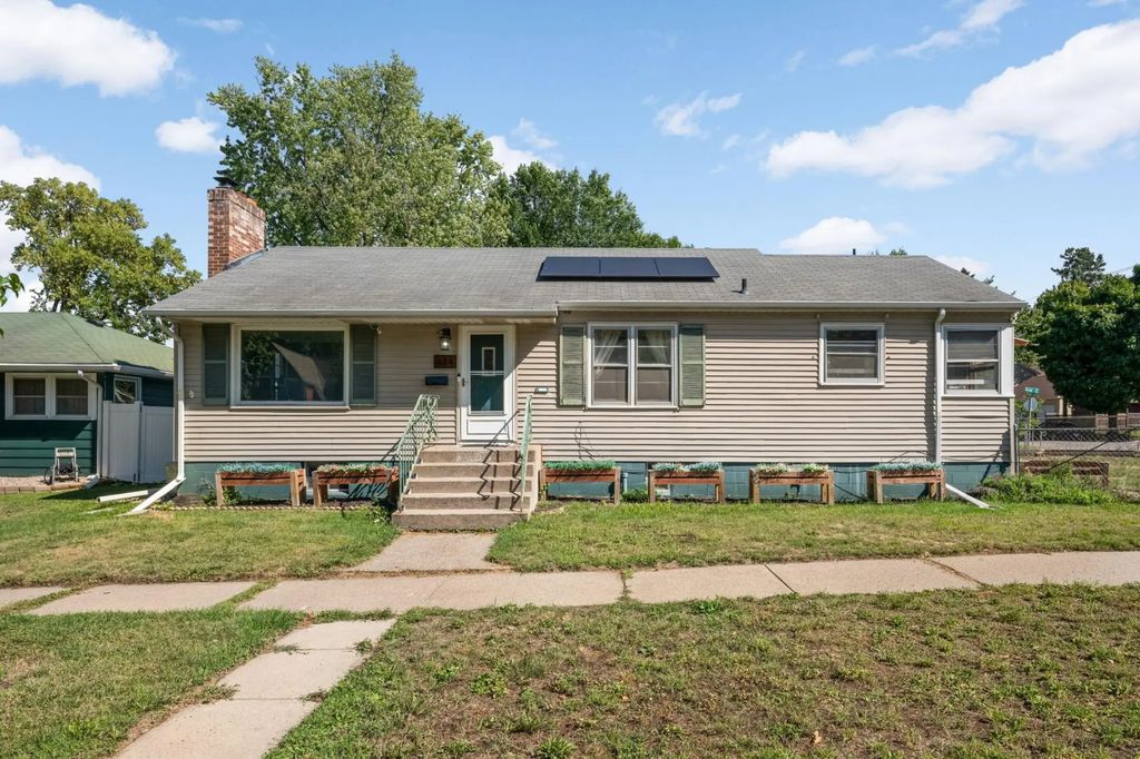 684 Bidwell Street, Saint Paul