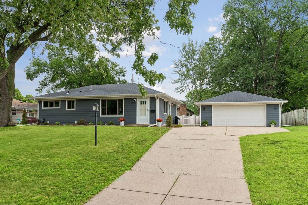 10337 Wentworth Avenue S, Bloomington
