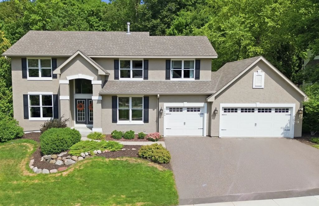 7594 Blackoaks Lane N, Maple Grove