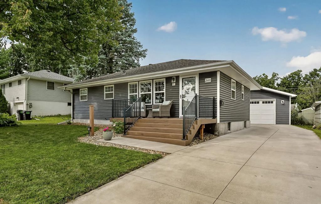 2601 15th Avenue Nw, Rochester