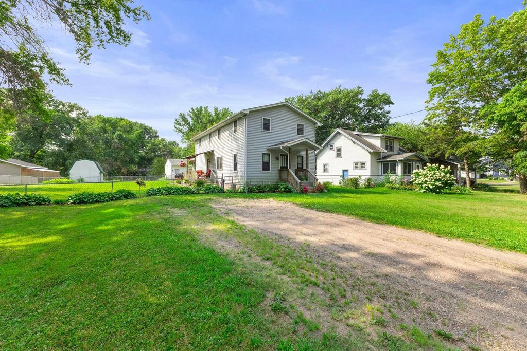 13125 Sylvan Avenue, Lindstrom