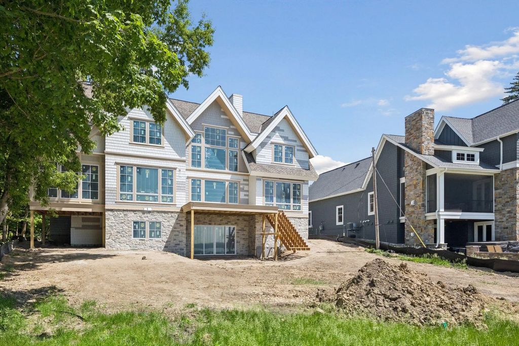 4485 N Shore Drive, Orono