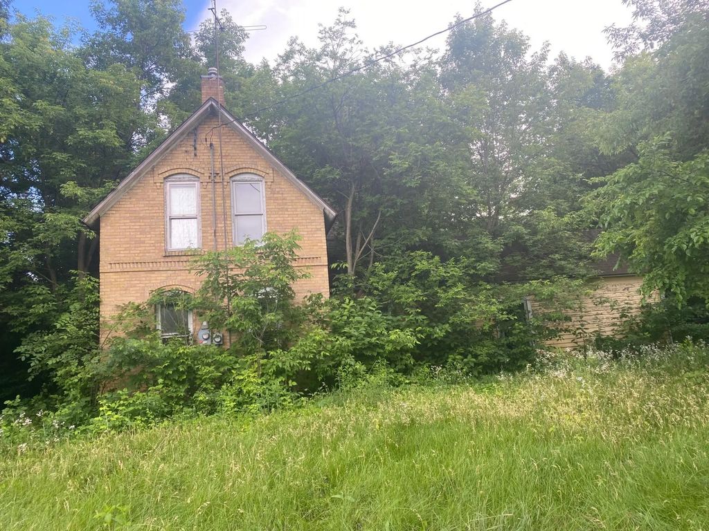 5565 85th Avenue, Princeton