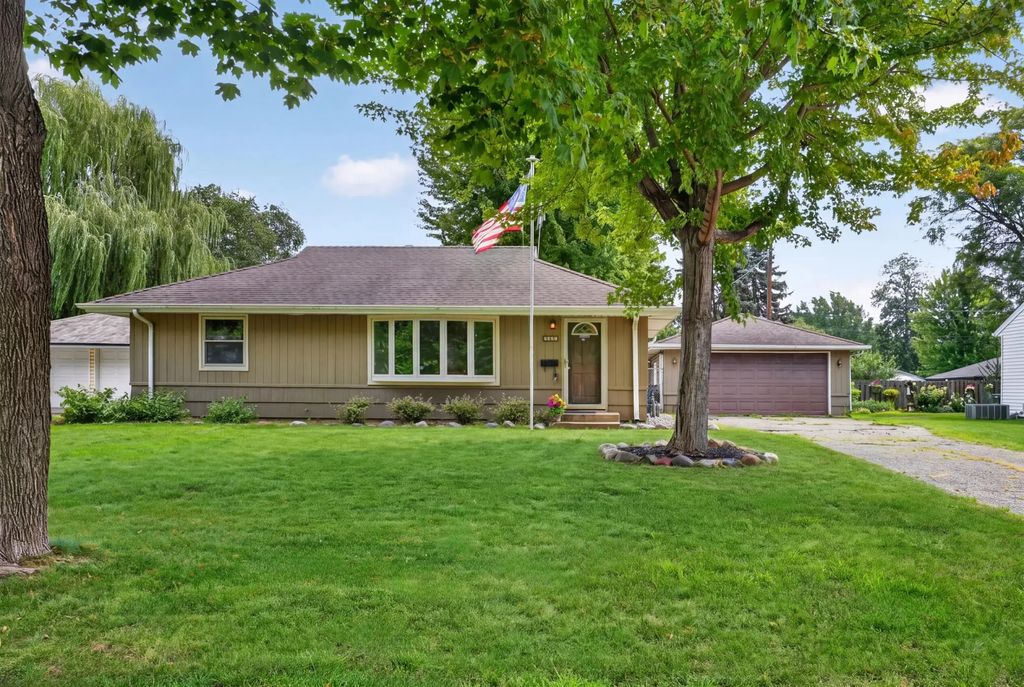 7327 Columbus Avenue, Richfield